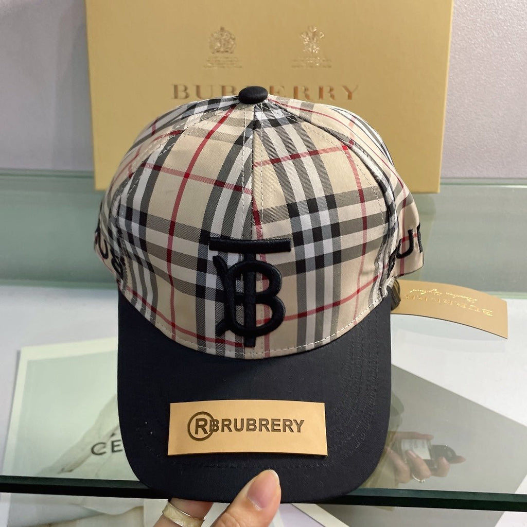 Burberry Baseball Cap Classic Check Embroidered - Serene