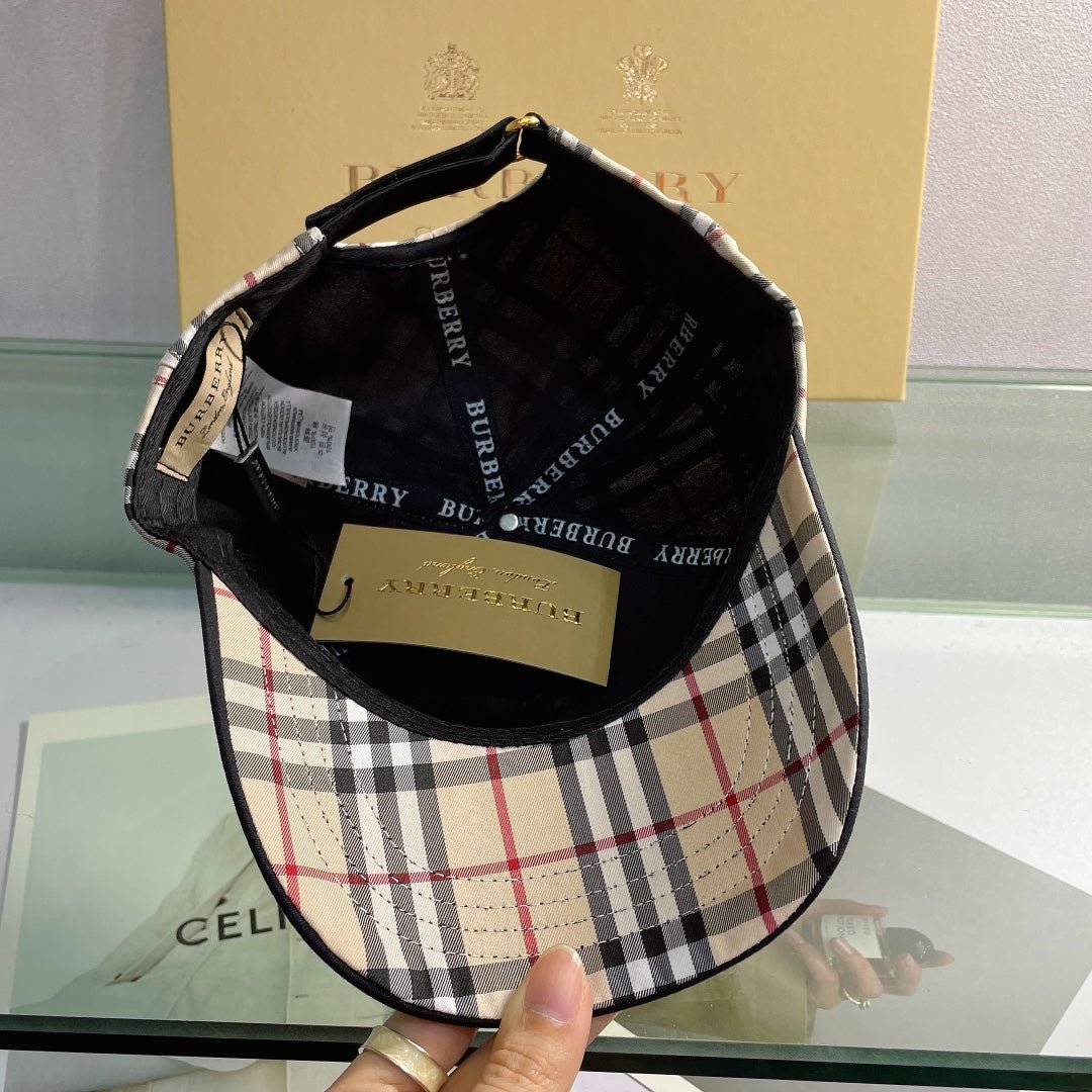 Burberry Baseball Cap Classic Check Embroidered - Serene
