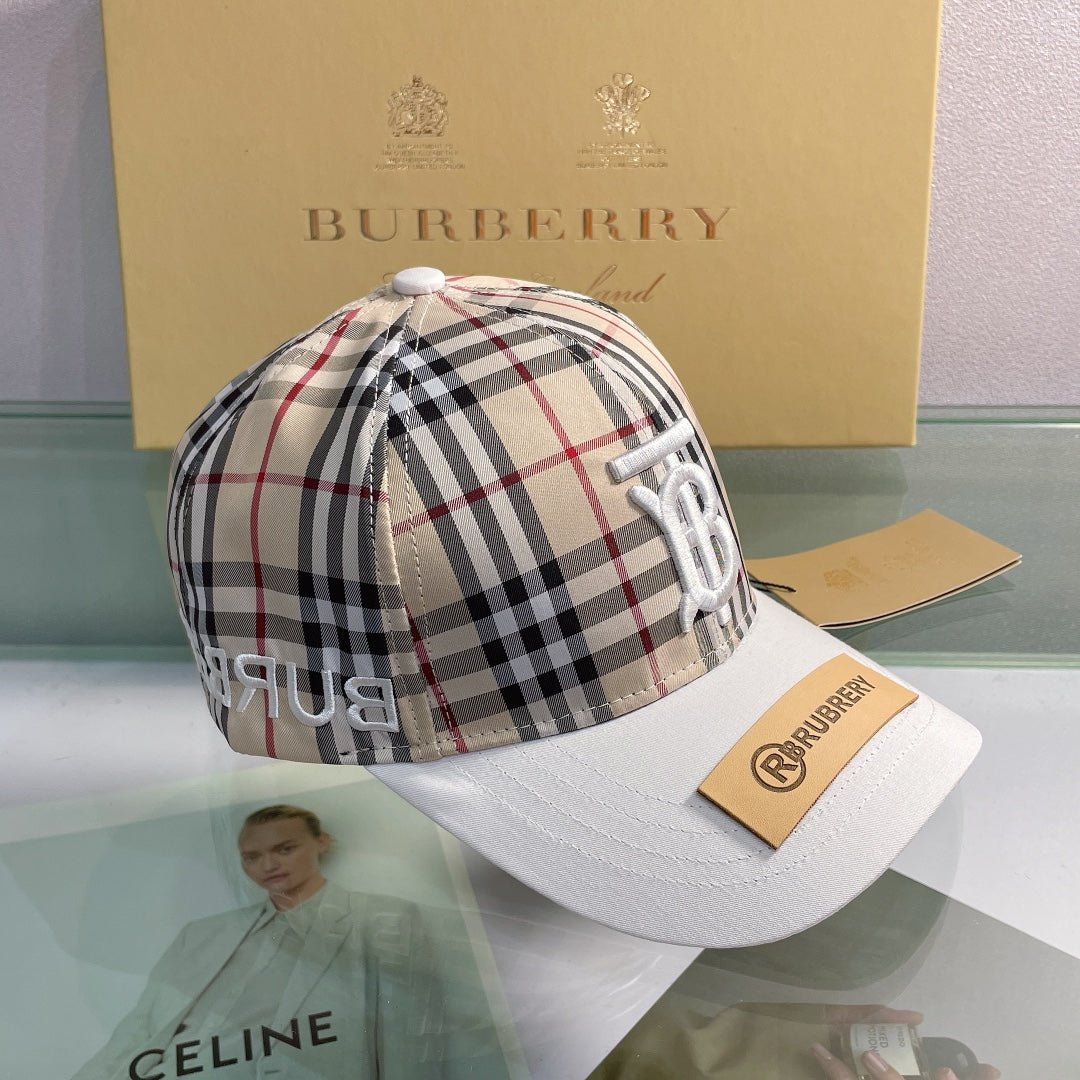 Burberry Baseball Cap Classic Check Embroidered - Serene