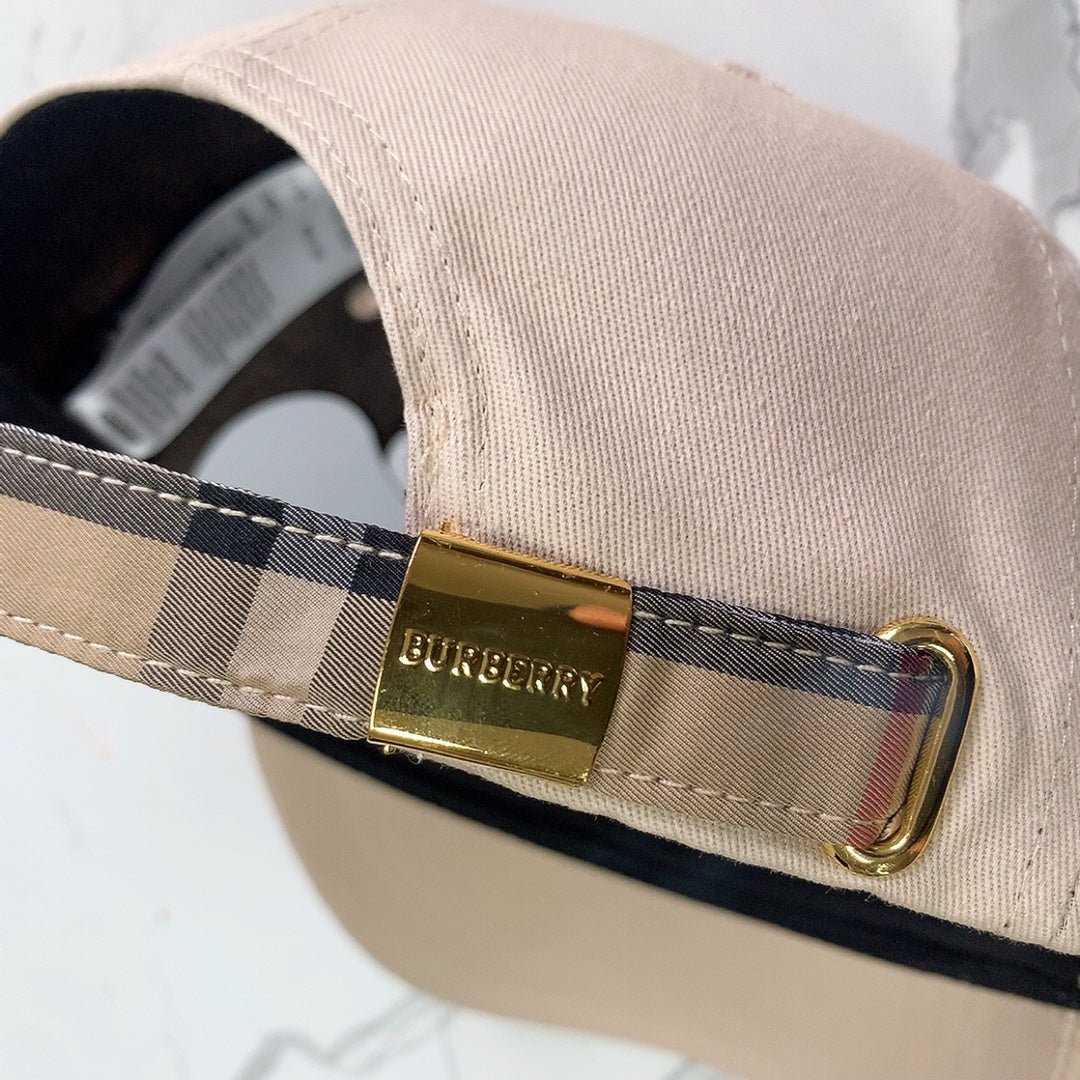 Burberry Check Embroidered Baseball Cap - Serene
