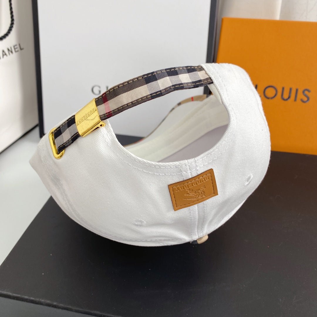 Burberry Vintage Check Embroidered Baseball Cap - Serene