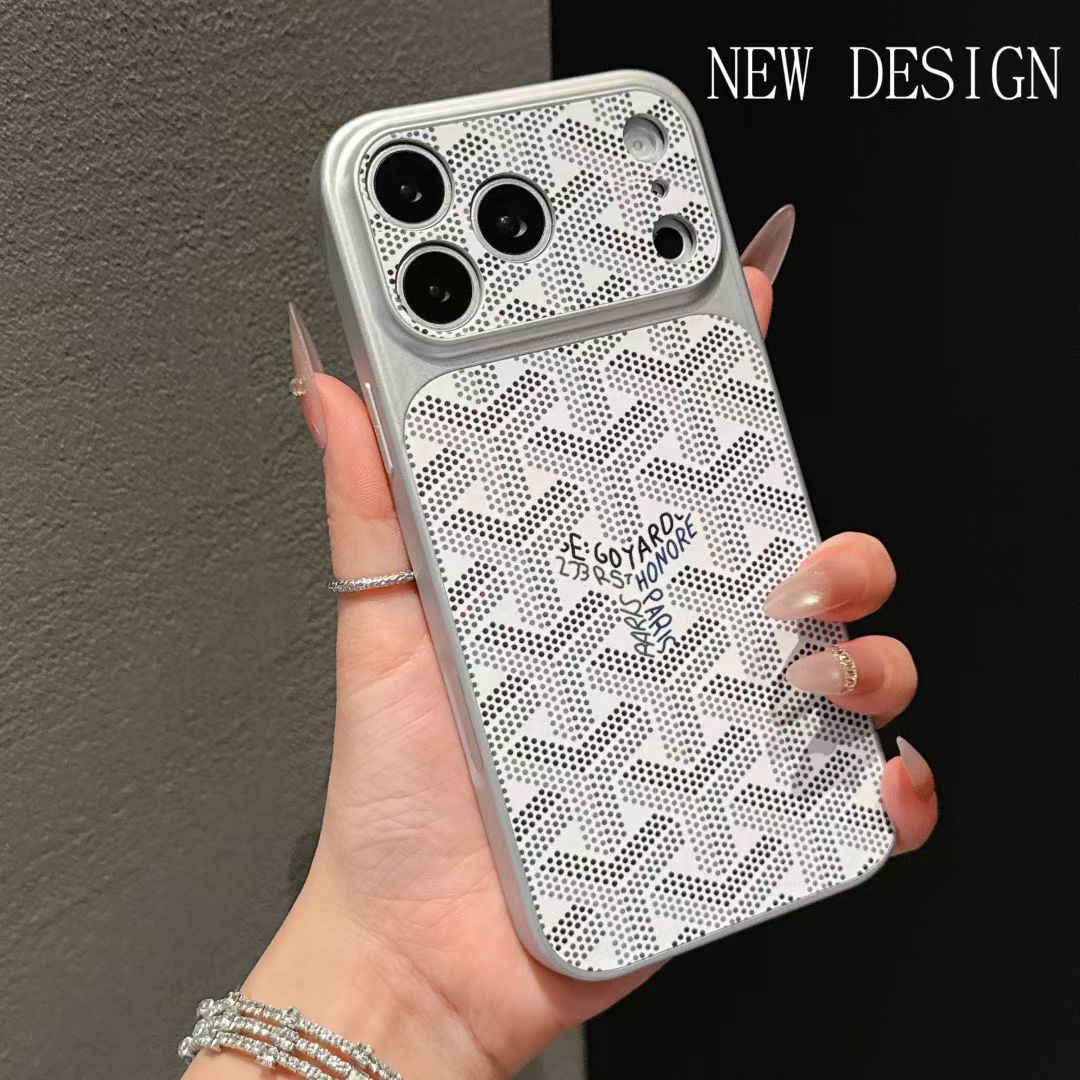 Goyard iPhone 18 Pro Leather Case – Vintage Monogram Luxury Cover Silver - Serene