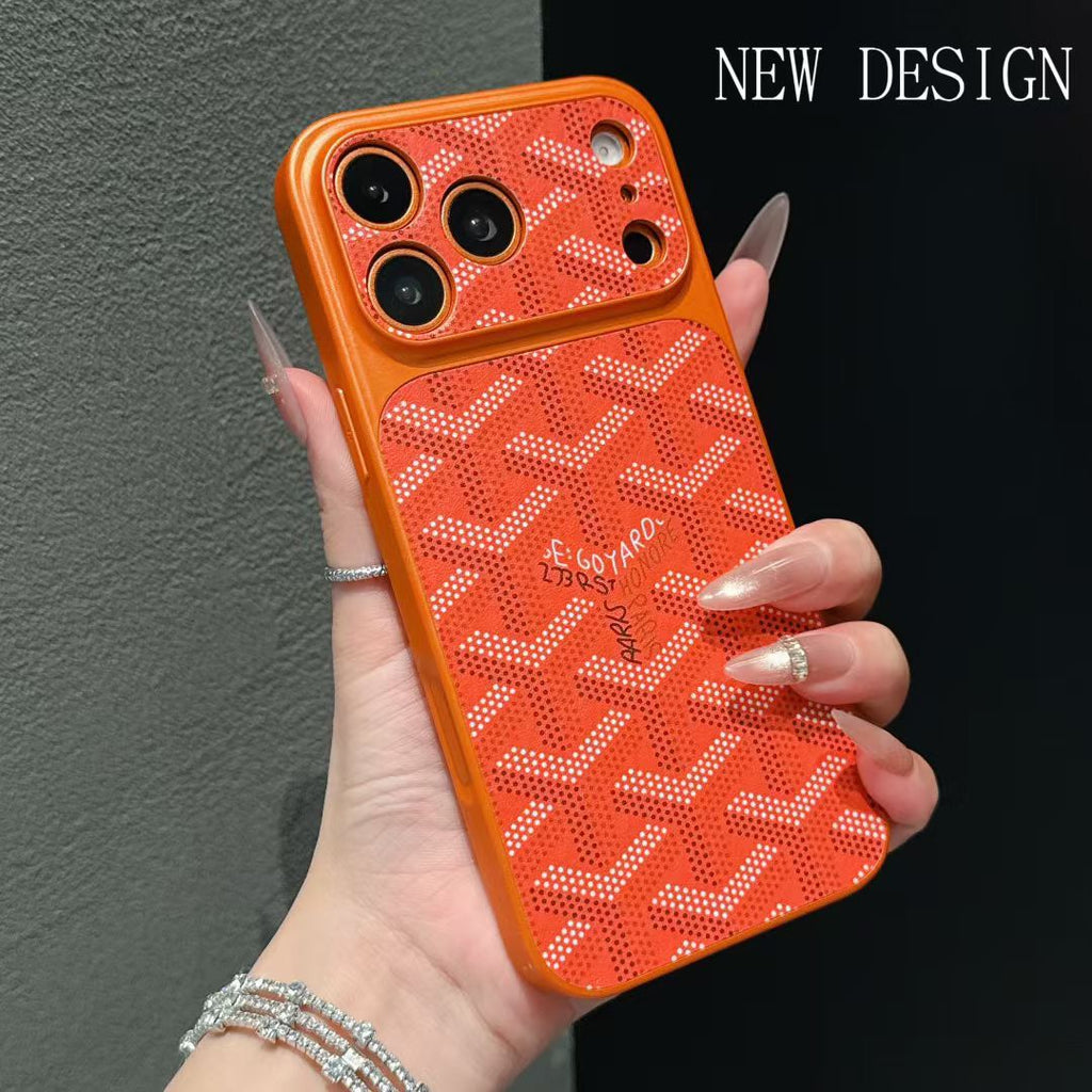 Goyard iPhone 18 Pro Leather Case – Vintage Monogram Luxury Cover Silver - Serene