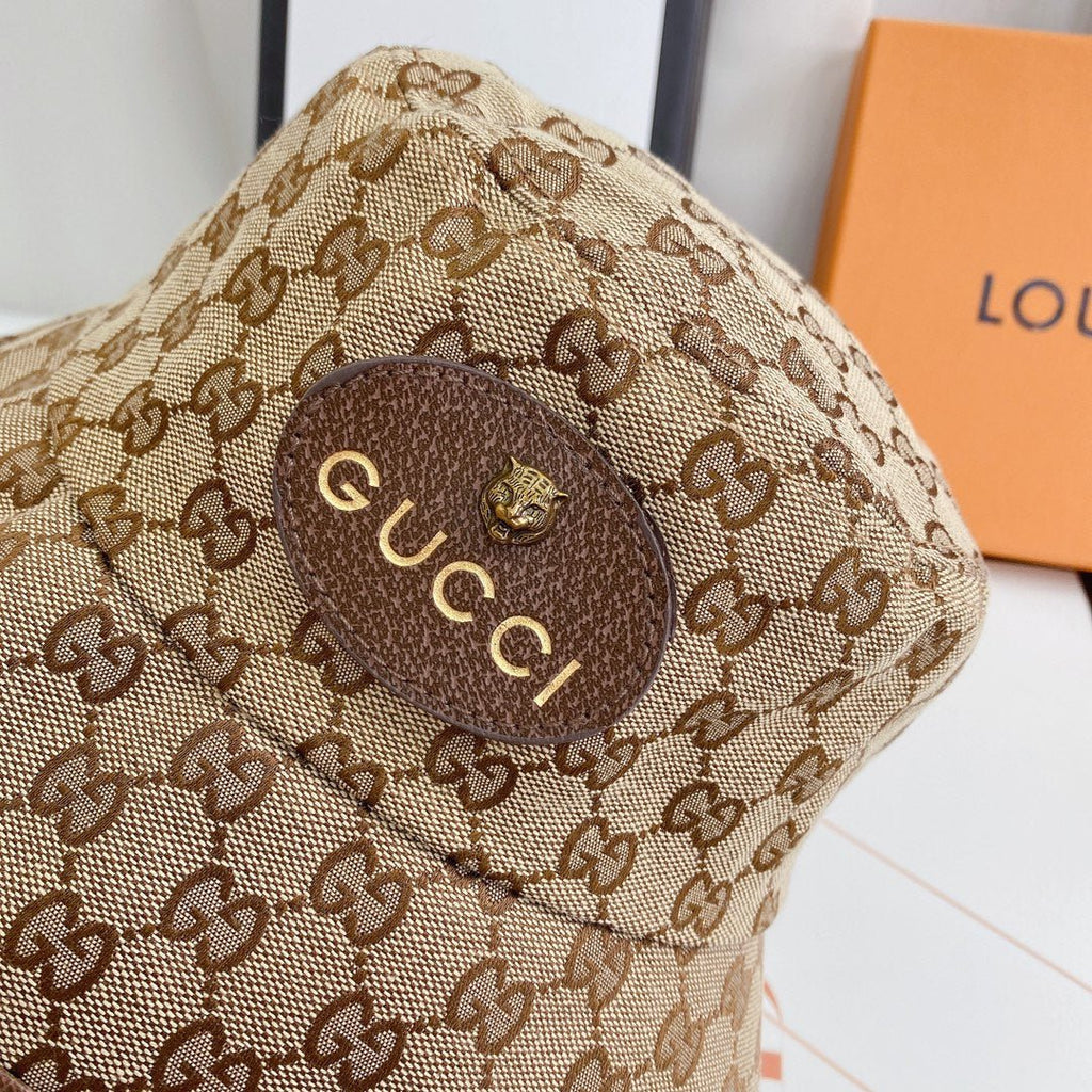 Gucci Tiger Head Embroidered Canvas Bucket Hat for Men & Women - Serene