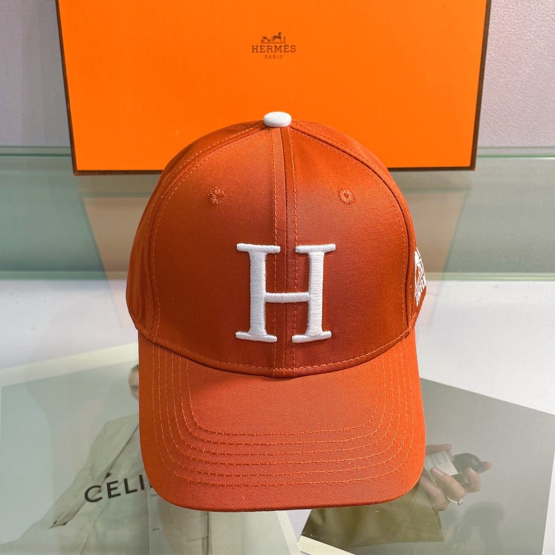 Hermès H Embroidered Cotton Baseball Cap - Serene