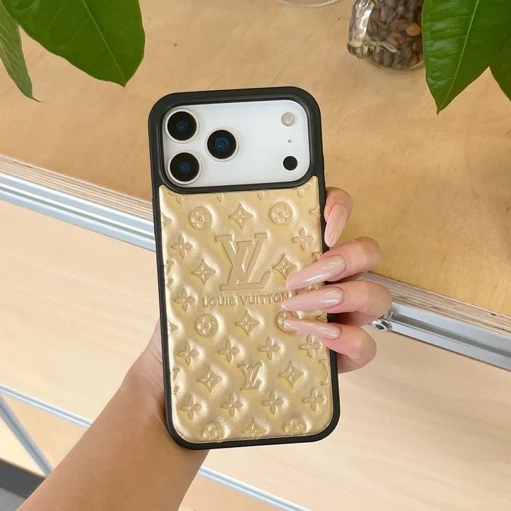 Louis Vuitton iPhone 18 Pro Case – Luxury Monogram Cover - Silver - Serene