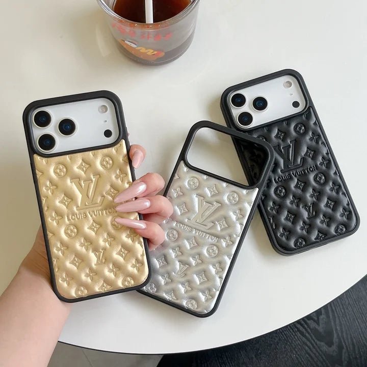 Louis Vuitton iPhone 18 Pro Case – Luxury Monogram Cover - Silver - Serene