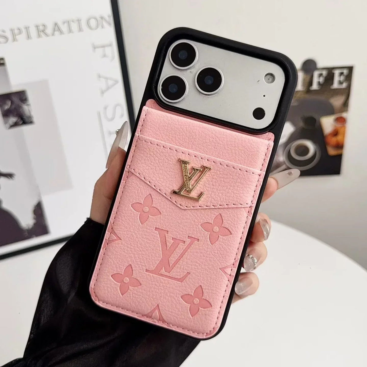 Louis Vuitton iPhone 18 Pro Case with Card Holder – Classic Monogram Leather - Serene