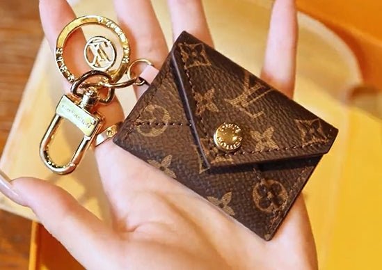 Louis Vuitton Monogram Mini Wallet Keychain - Serene
