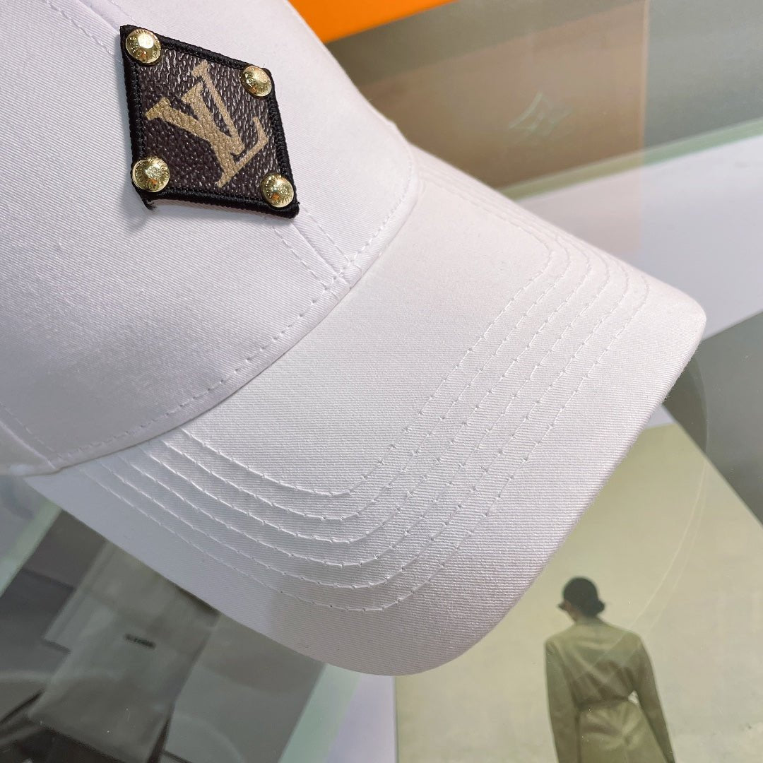 Louis Vuitton Premium Cotton Baseball Cap for Men & Women - Serene