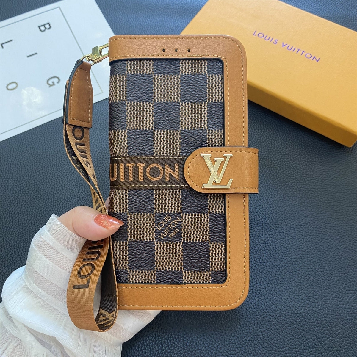 Louis Vuitton Samsung Galaxy S26 Ultra Case Monogram Leather Wallet Card Holder - Serene
