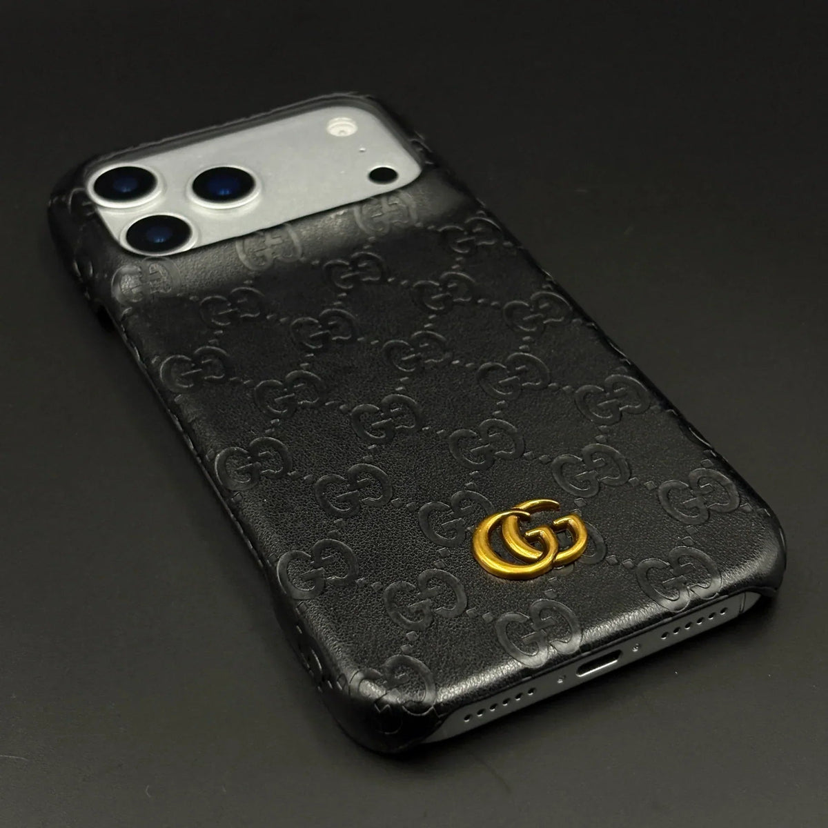 Luxury Gucci iPhone 18 Pro Case | GG Monogram Leather White Brown - Serene