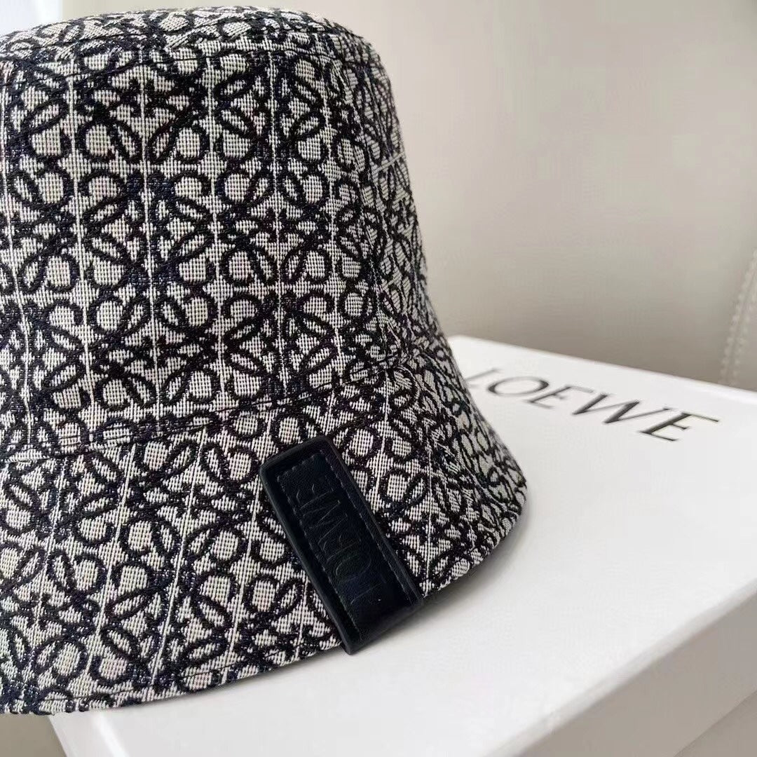 Luxury Loewe Anagram Monogram Bucket Hat for Men & Women - Serene