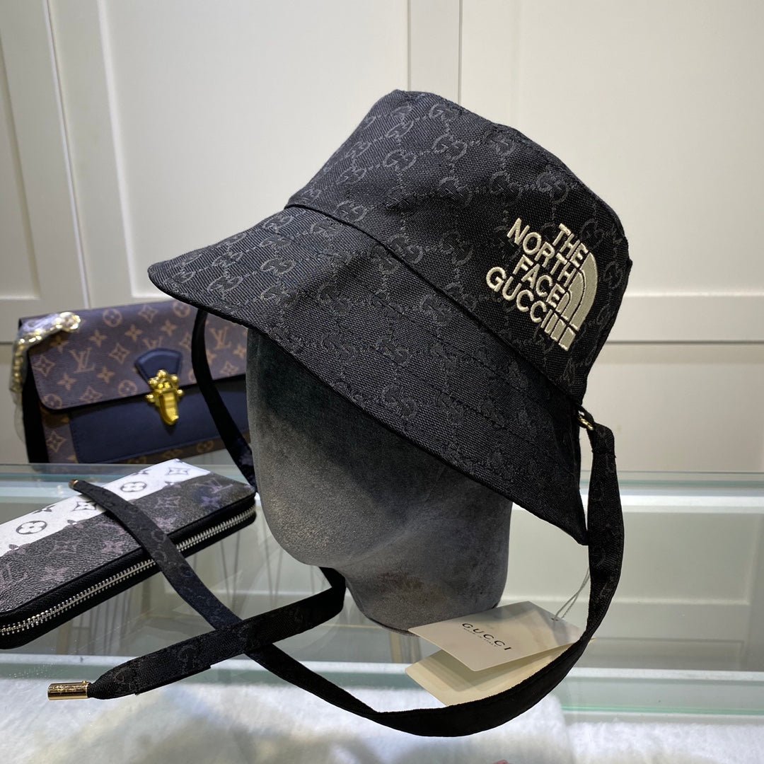 The North Face x Gucci Reversible Bucket Hat - Serene